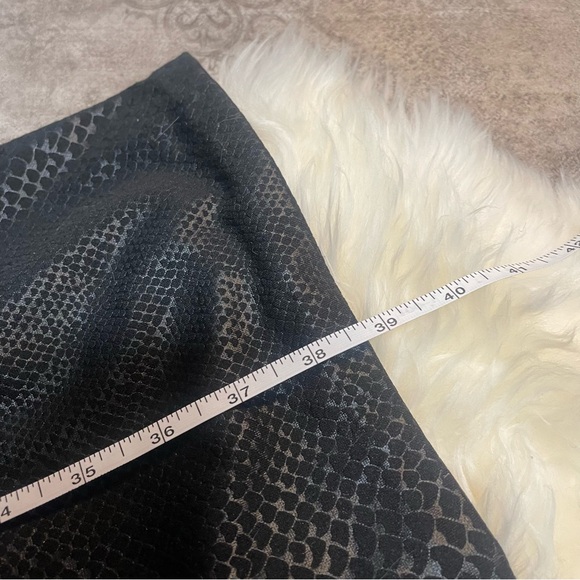 Vintage black animal print cutout midi dress size Medium - Picture 8 of 8